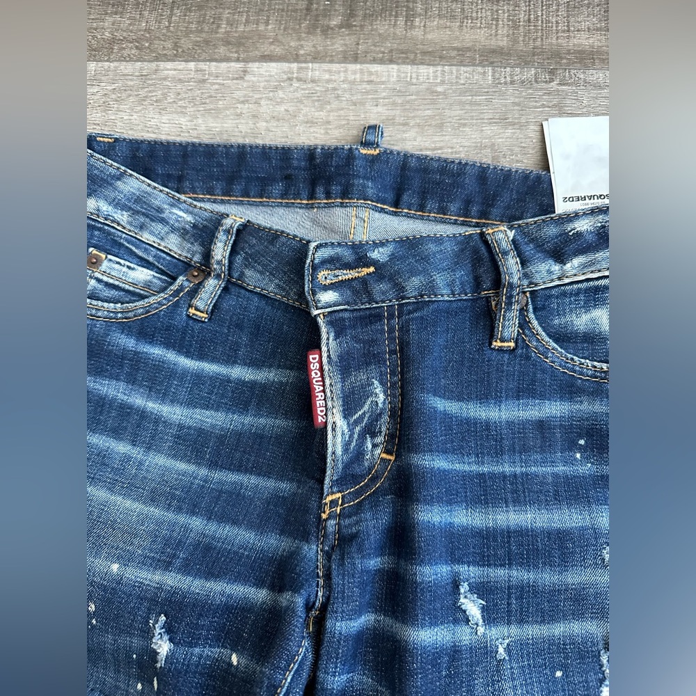 Authentic Dsquared2 jeans. - Picture 3 of 16